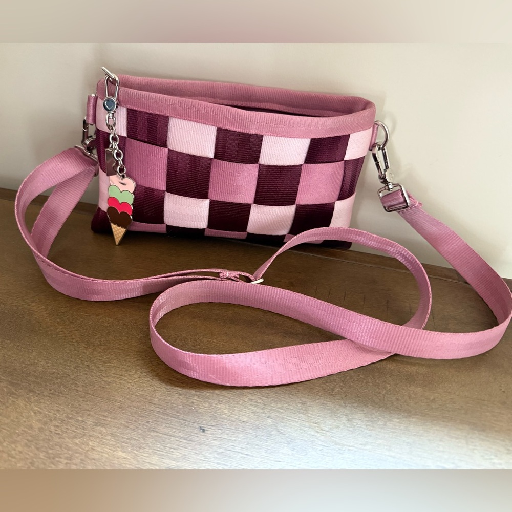 Harvey’s Crossbody Hip Pack